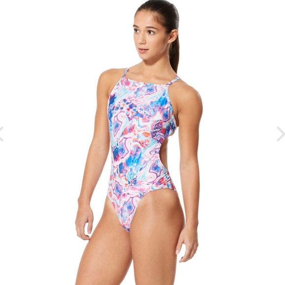 Speedo one piece - Picture 5 of 5